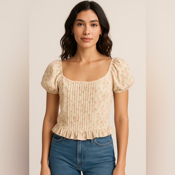 ASTR the Label Cream Floral Puff Sleeve Cropped Top Cotton size Large - Picture 1 of 8